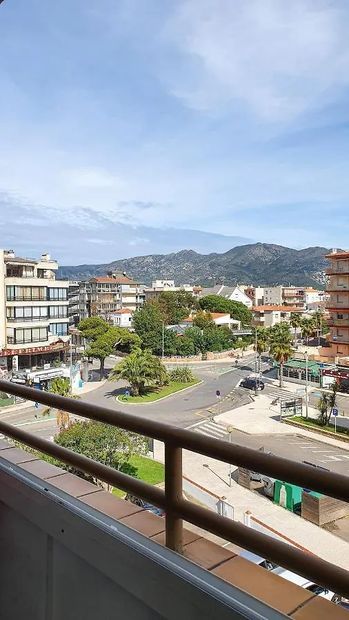 Rnet - Rhc 3410 Roses Holiday Center Spain